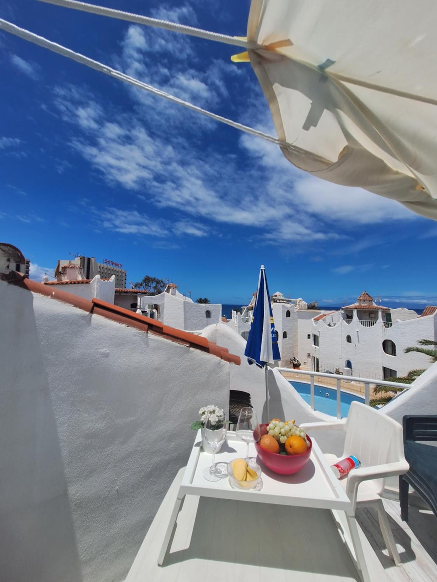 Wonderful White Appartament In Las Tortugas Playa de las Americas  Bagian luar foto